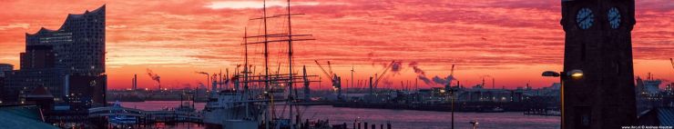 Sonnenaufgang am Hamburger Hafen © Andreas Kreutzer.jpg